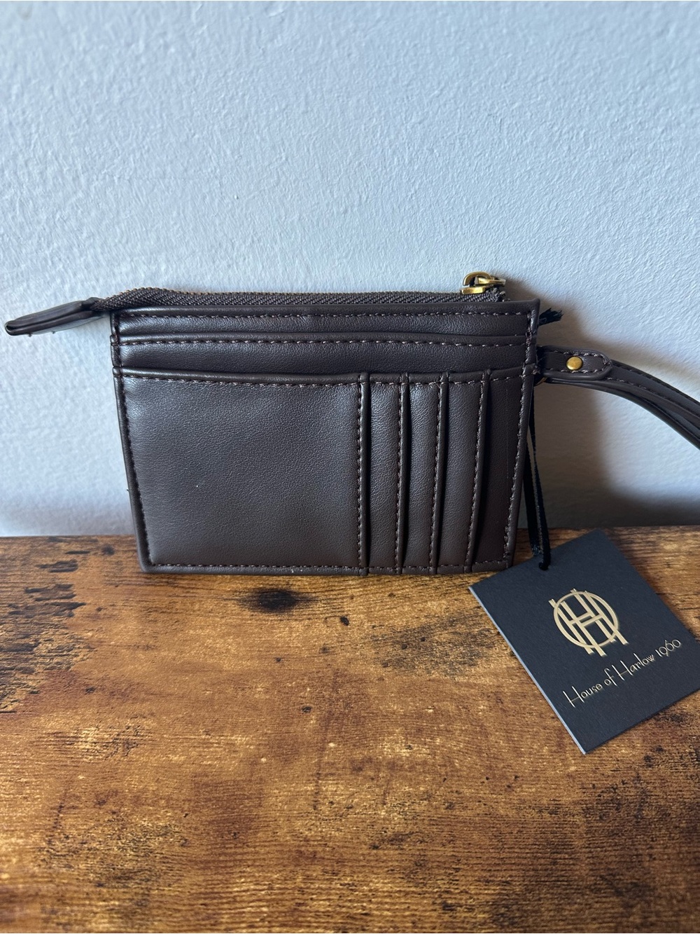 House of Harlow 1960 Dark Brown Faux Leather Card Holder Wallet Wristlet
NWT - Picture 2 of 5